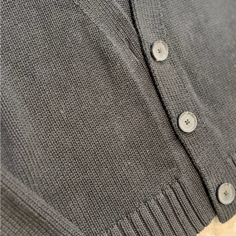 Gap Black Knit Cropped Cardigan | Small P | Like New - Picture 2 of 10